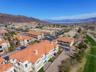 Photo #1: 2103604 Listing 