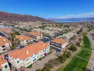 Photo #2: 2103604 Listing 