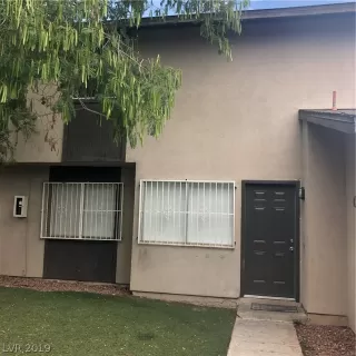 Photo #1: 2103673 Listing 