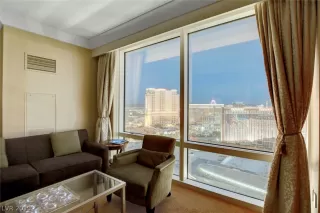 Photo #1: 2103679 Listing 