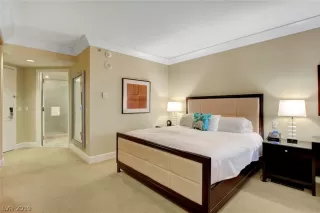 Photo #4: 2103679 Listing 