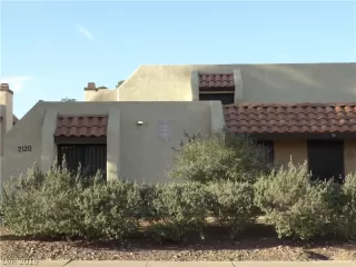 Photo #1: 2103691 Listing 