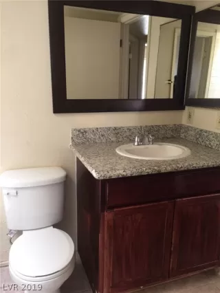 Photo #2: 2103691 Listing 