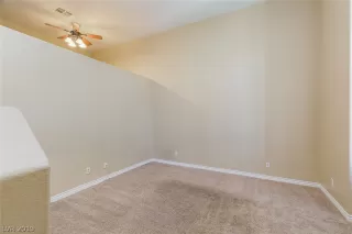 Photo #3: 2103698 Listing