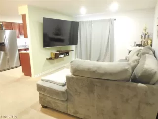 Photo #1: 2103701 Listing 