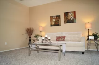 Photo #2: 2103739 Listing 