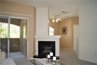 Photo #3: 2103739 Listing 