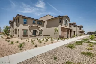 Photo #1: 2103748 Listing