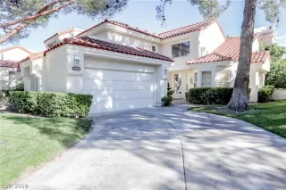 Photo #2: 2103899 Listing