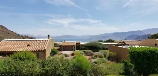 Photo #4: 2103911 Listing