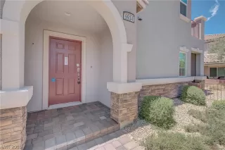 Photo #6: 2103933 Listing