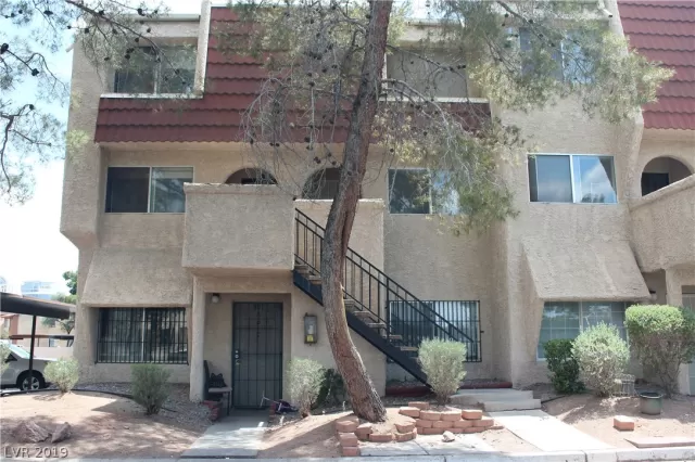 MLS: 2104031 Condo For Sale