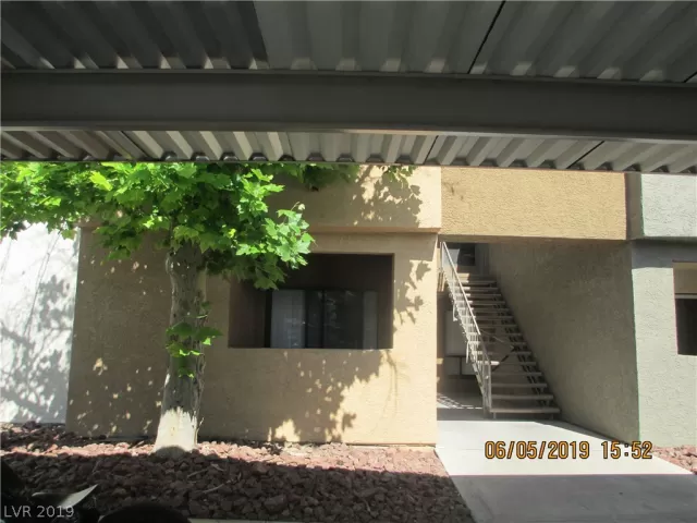 MLS: 2104040 Condo For Sale