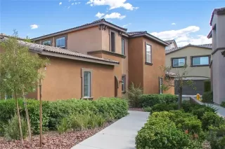 Photo #2: 2104048 Listing 