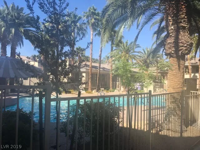 MLS: 2104079 Condo For Sale