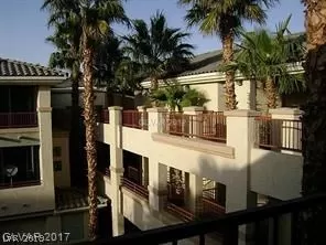 Photo #1: 2104079 Listing