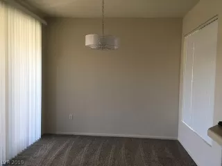 Photo #4: 2104079 Listing