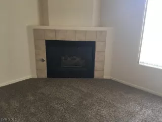 Photo #5: 2104079 Listing