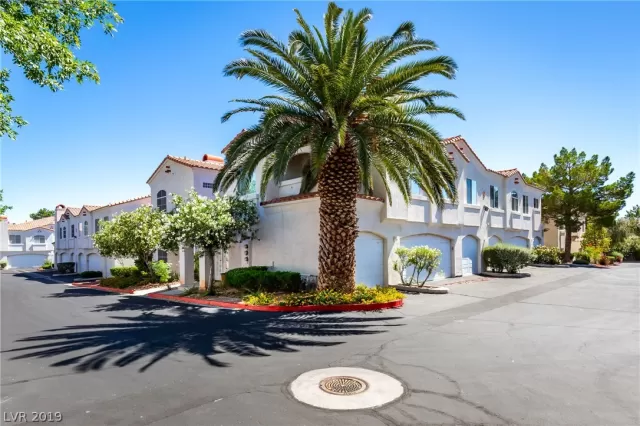 MLS: 2104102 Condo For Sale