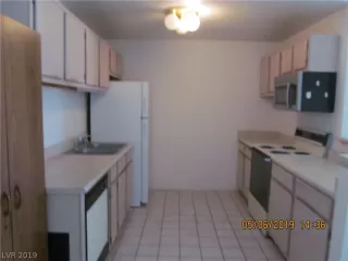 Photo #1: 2104130 Listing 