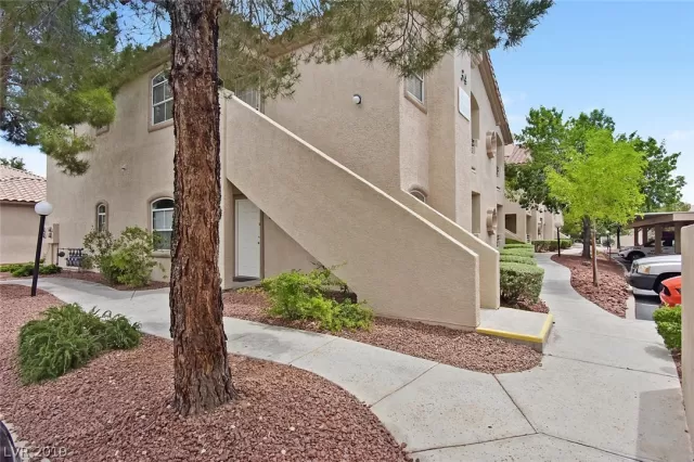 MLS: 2104280 Condo For Sale