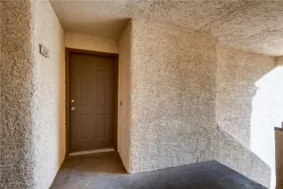 Photo #5: 2104410 Listing 