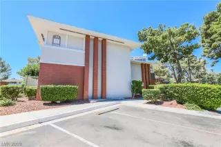 Photo #2: 2104419 Listing