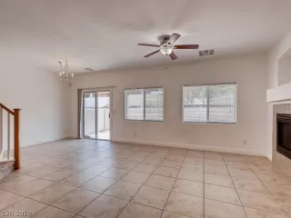 Photo #3: 2104436 Listing 