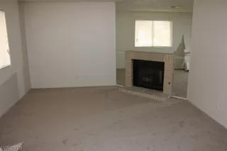 Photo #4: 2104455 Listing 