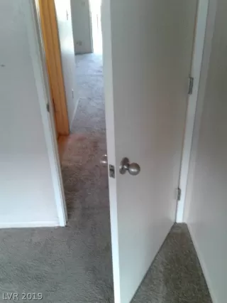 Photo #1: 2104492 Listing 