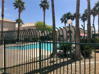 Photo #3: 2104524 Listing