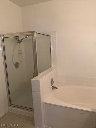 Photo #5: 2104544 Listing 