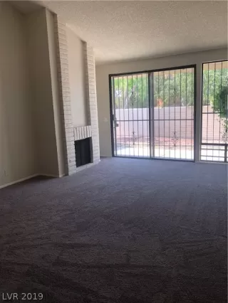 Photo #2: 2104585 Listing 