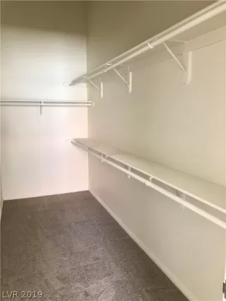 Photo #4: 2104812 Listing 