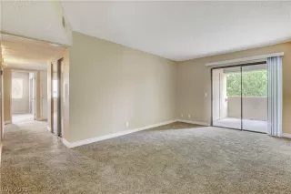 Photo #1: 2104824 Listing 