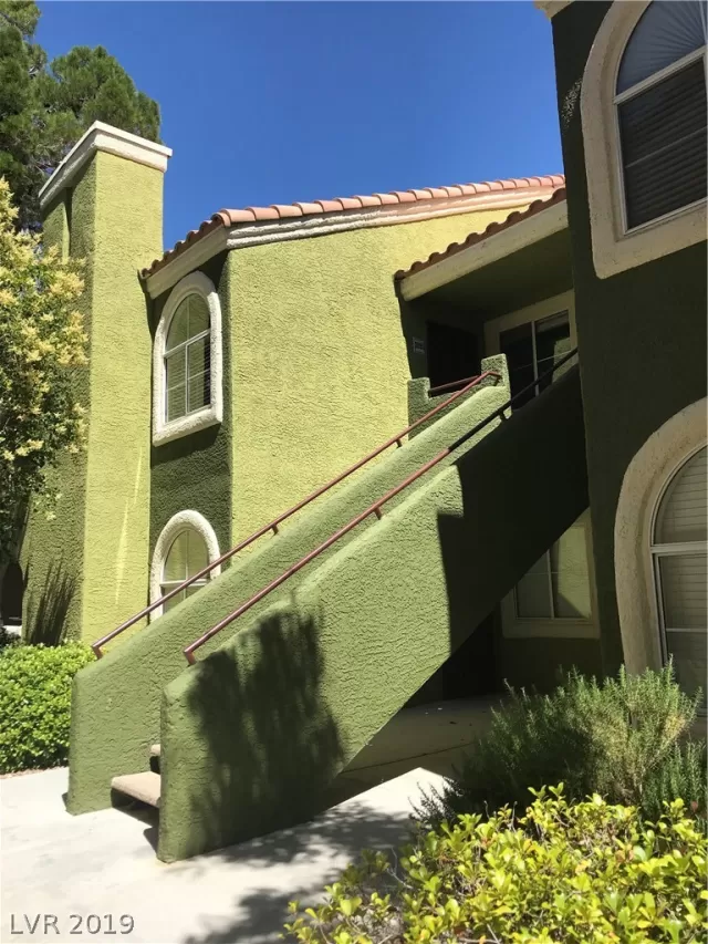 MLS: 2104834 Condo For Sale