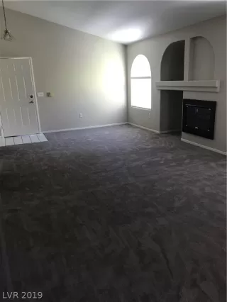 Photo #2: 2104834 Listing 