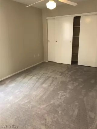 Photo #5: 2104834 Listing 