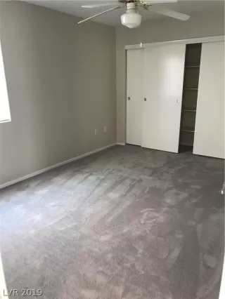 Photo #6: 2104834 Listing 