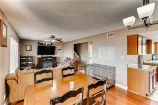 Photo #3: 2104862 Listing 