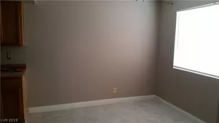 Photo #4: 2104964 Listing 