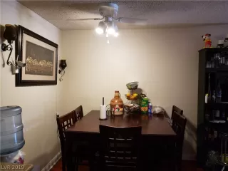 Photo #6: 2105021 Listing