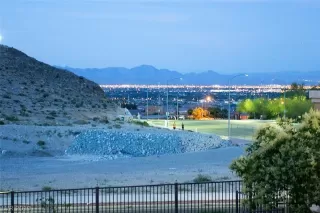 Photo #3: 2105030 Listing