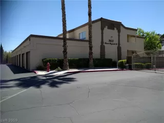 Photo #1: 2105087 Listing 