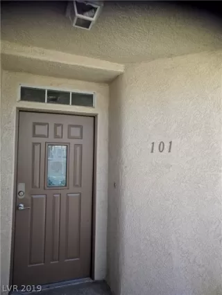 Photo #6: 2105087 Listing 