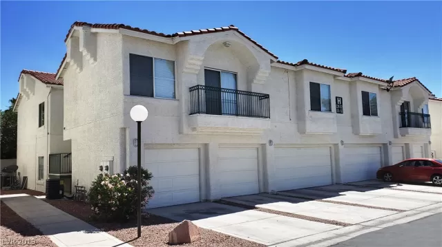 MLS: 2105090 Condo For Sale