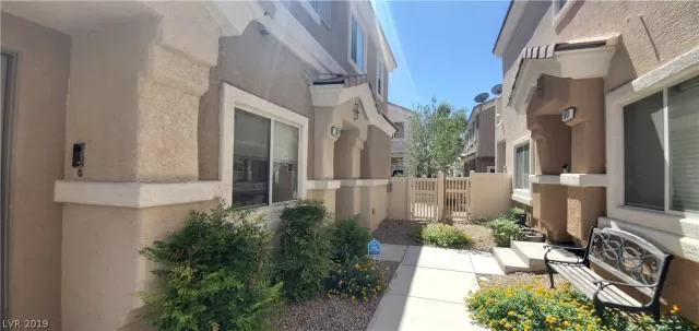 MLS: 2105091 Condo For Sale