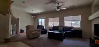 Photo #5: 2105091 Listing 