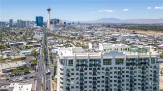 Photo #2: 2105120 Listing