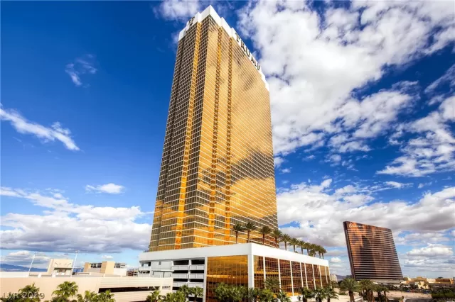 MLS: 2105123 Condo For Sale